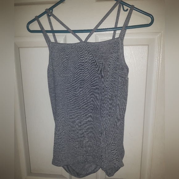 💌 5 for 15 - Small Grey Tanktop with Runched Bottom - Picture 4 of 6